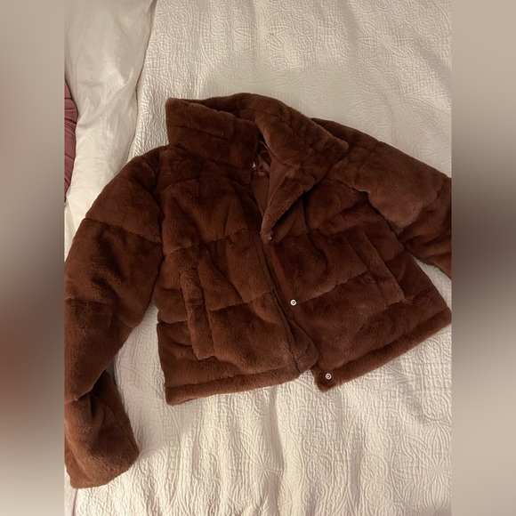 Abercrombie Coat - Picture 3 of 3